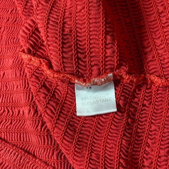 Brandy Melville One Black & One Red Smocked Off Shoulder Crop Top Small - Picture 6 of 13